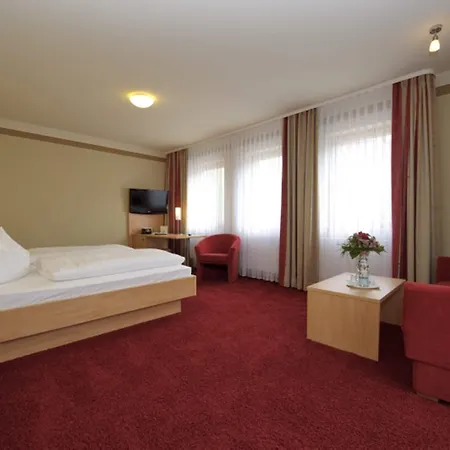 Hotel Adlerbraeu 3*