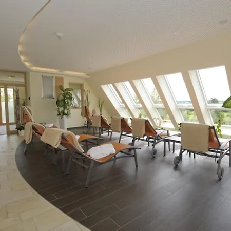 Land-gut-hotel Adlerbrau Hotel 3*