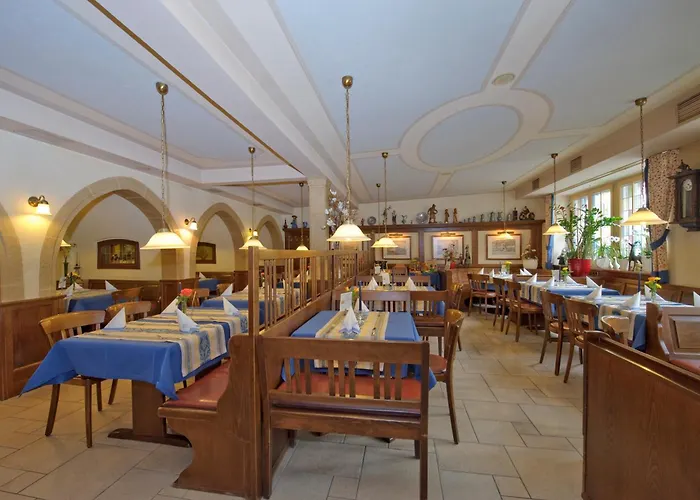 فندق Adlerbraeu 3*